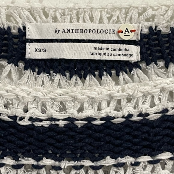 Anthropologie Evie White Navy Blue
Nautical Sweater Poncho Top Size Small - Picture 6 of 13